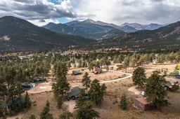 Larkspur Retreat- Breathtaking Views of Longs Peak